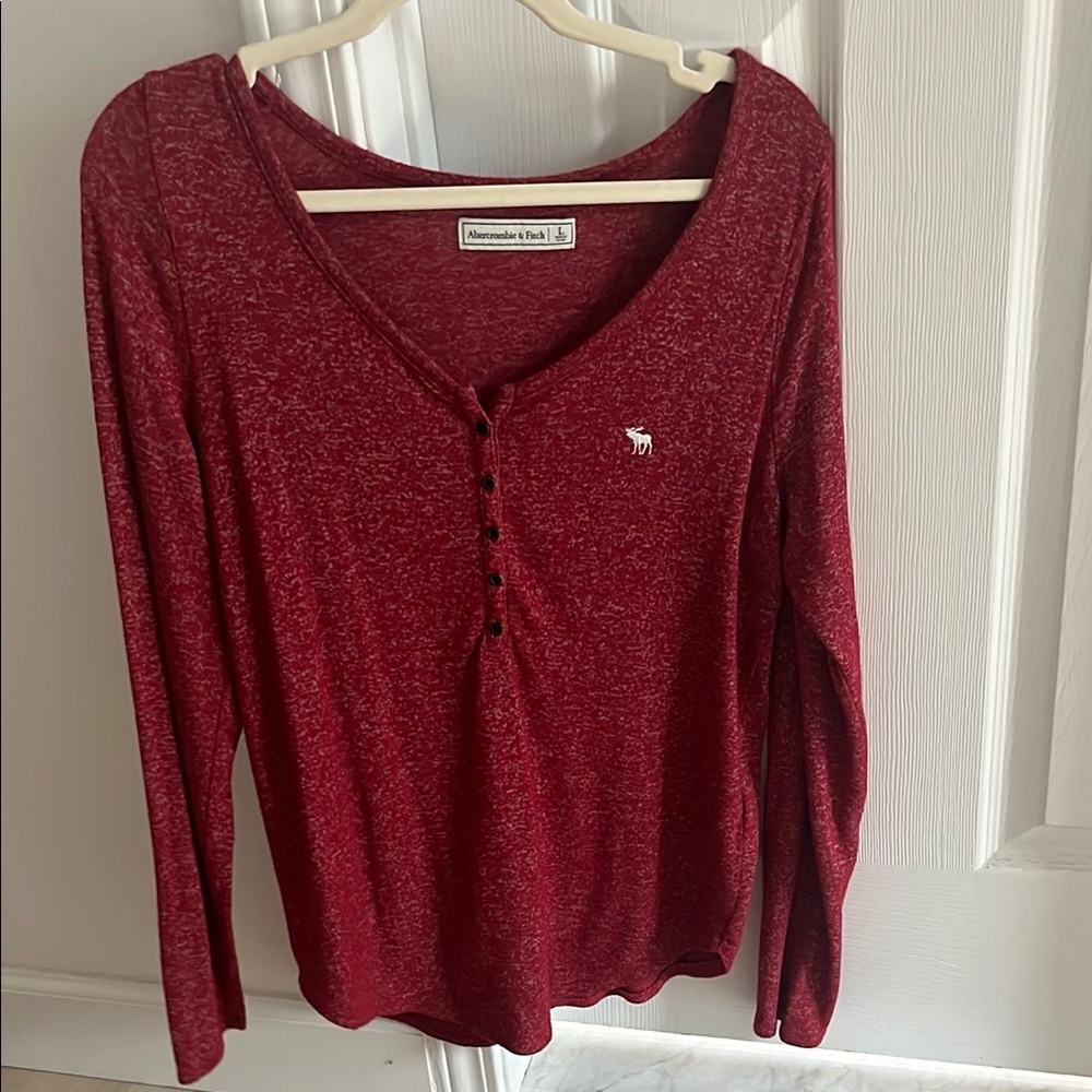 Hollister Women's Red Long Sleeve Top